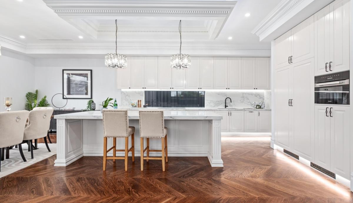 French Provincial Homes